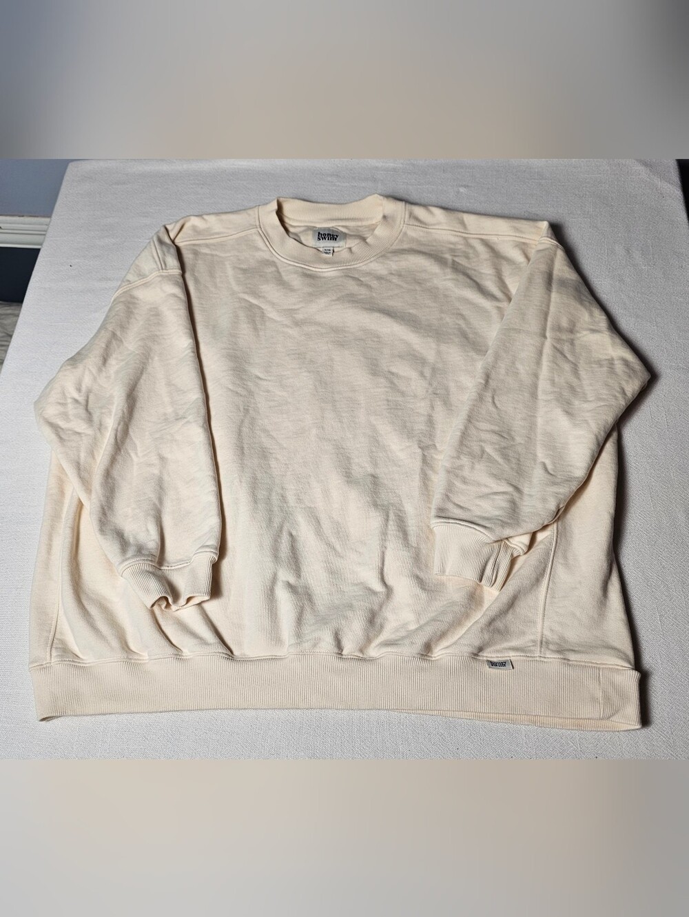 Honey Swim Dune Classic Crewneck Sweatshirt Womens Size Small/Medium Cream